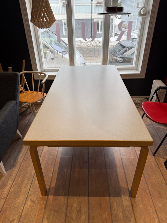Artek, Aalto pöytä, 89cm x 180cm