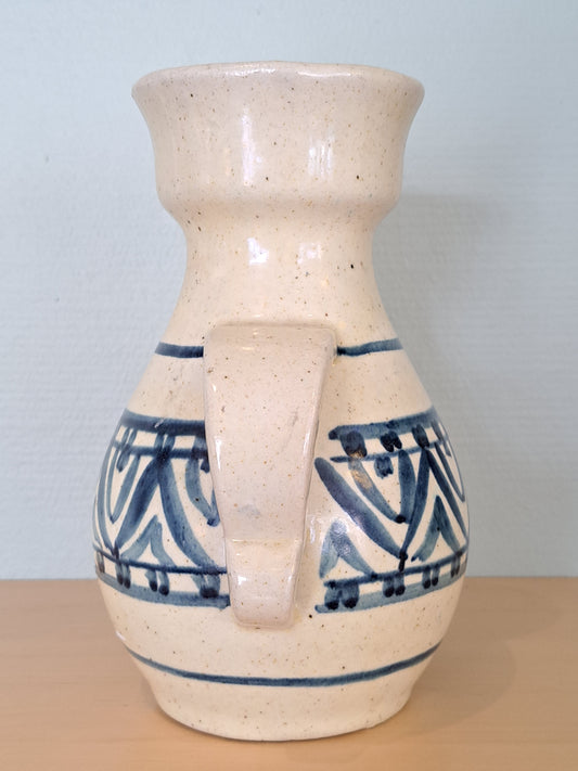 Kupittaan savi, kannu,