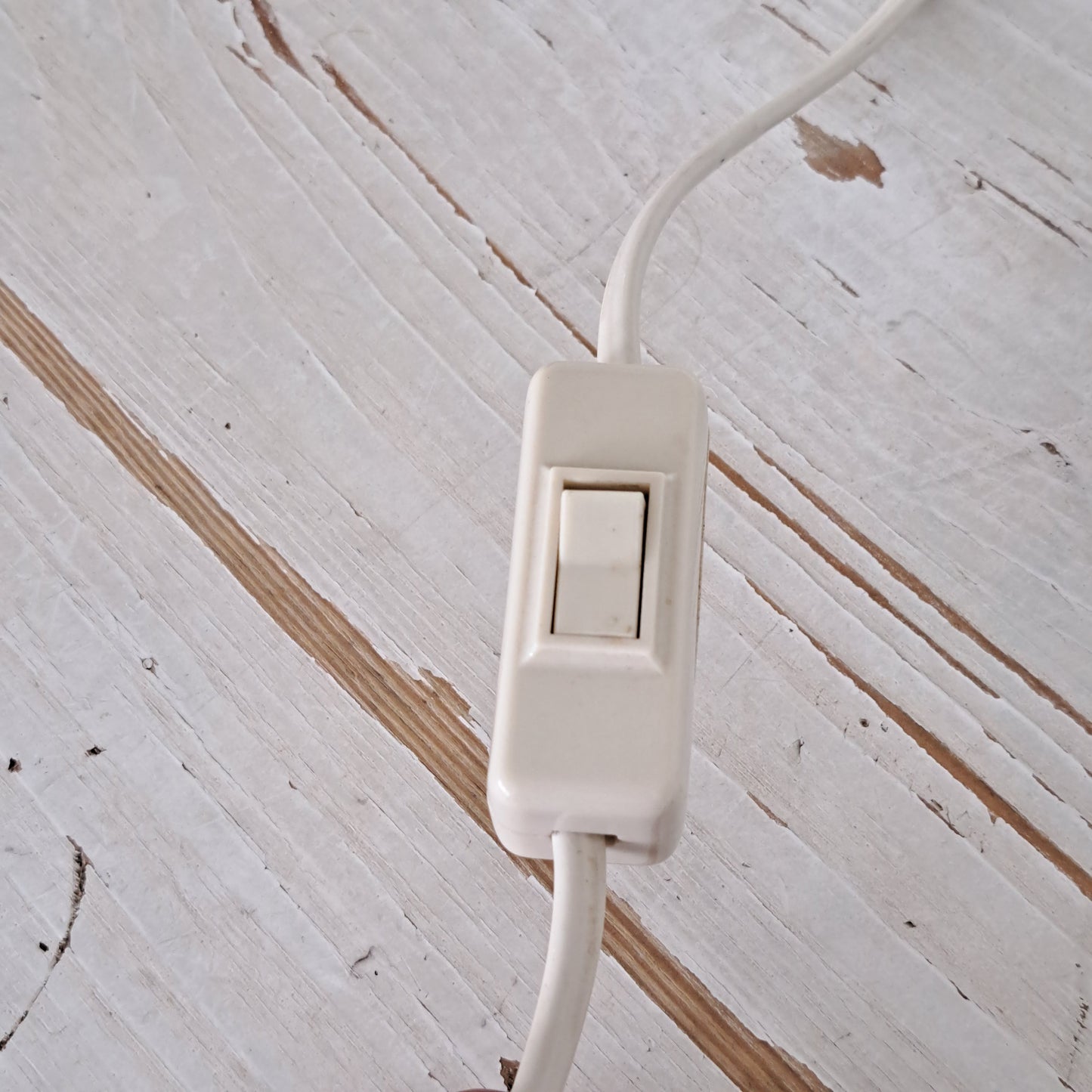 Romanttinen pöytävalaisin