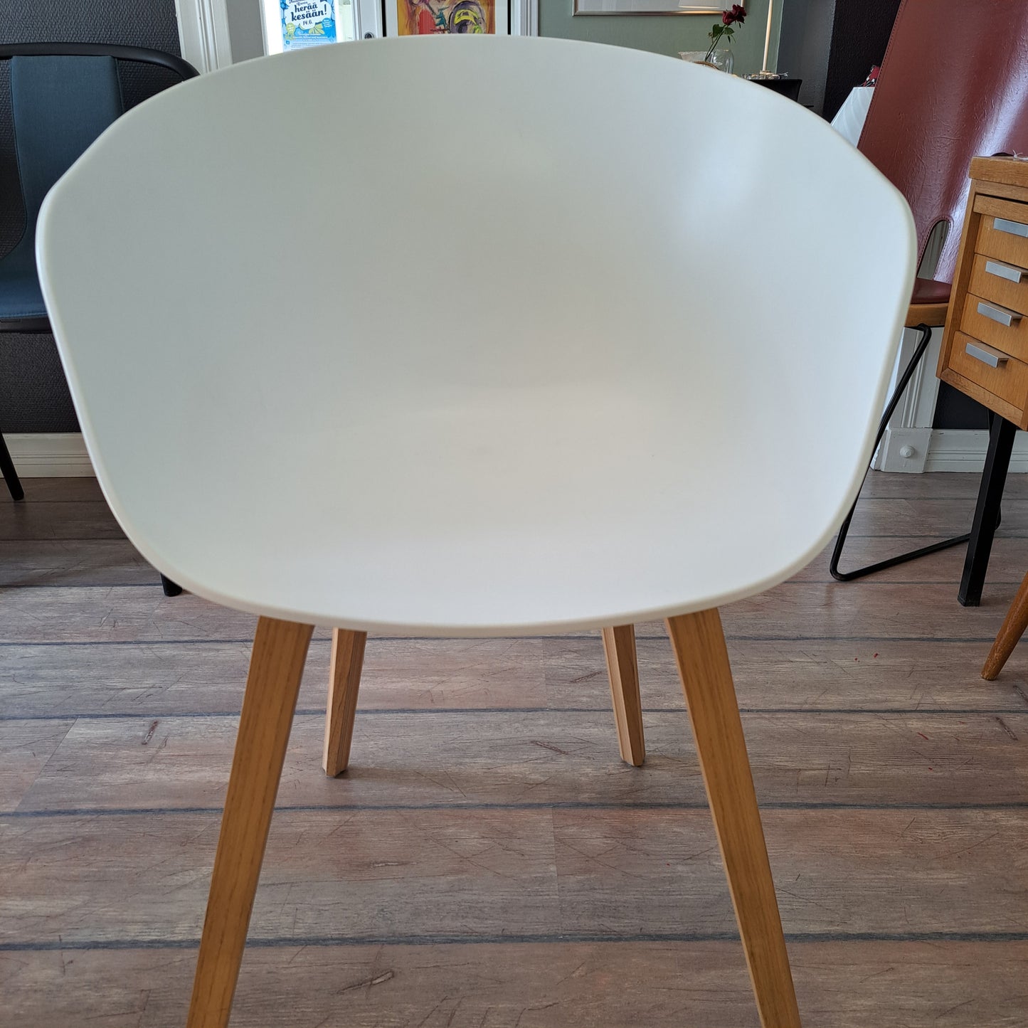 Hay About a Chair AAC22