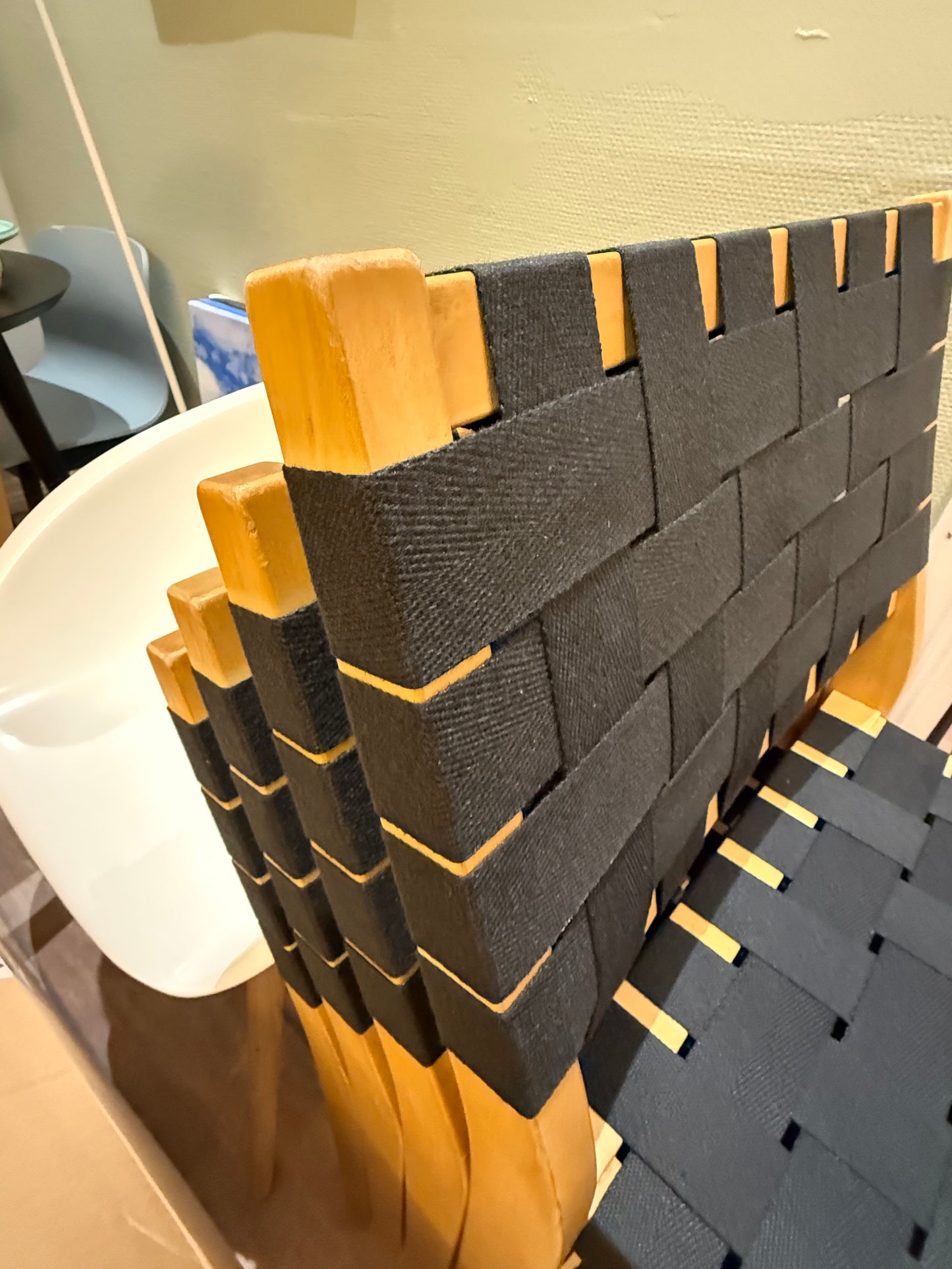 Artek, Aalto tuoli 611, 2 kpl