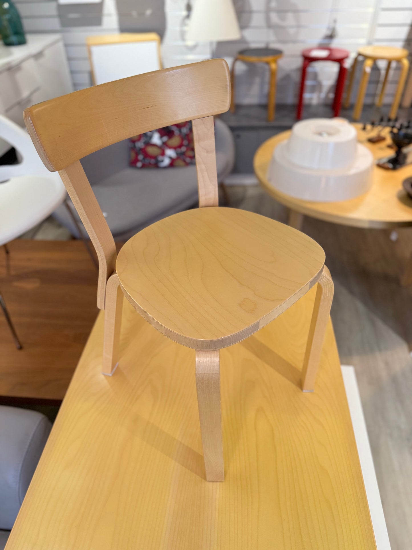Artek, Aalto tuoli 69