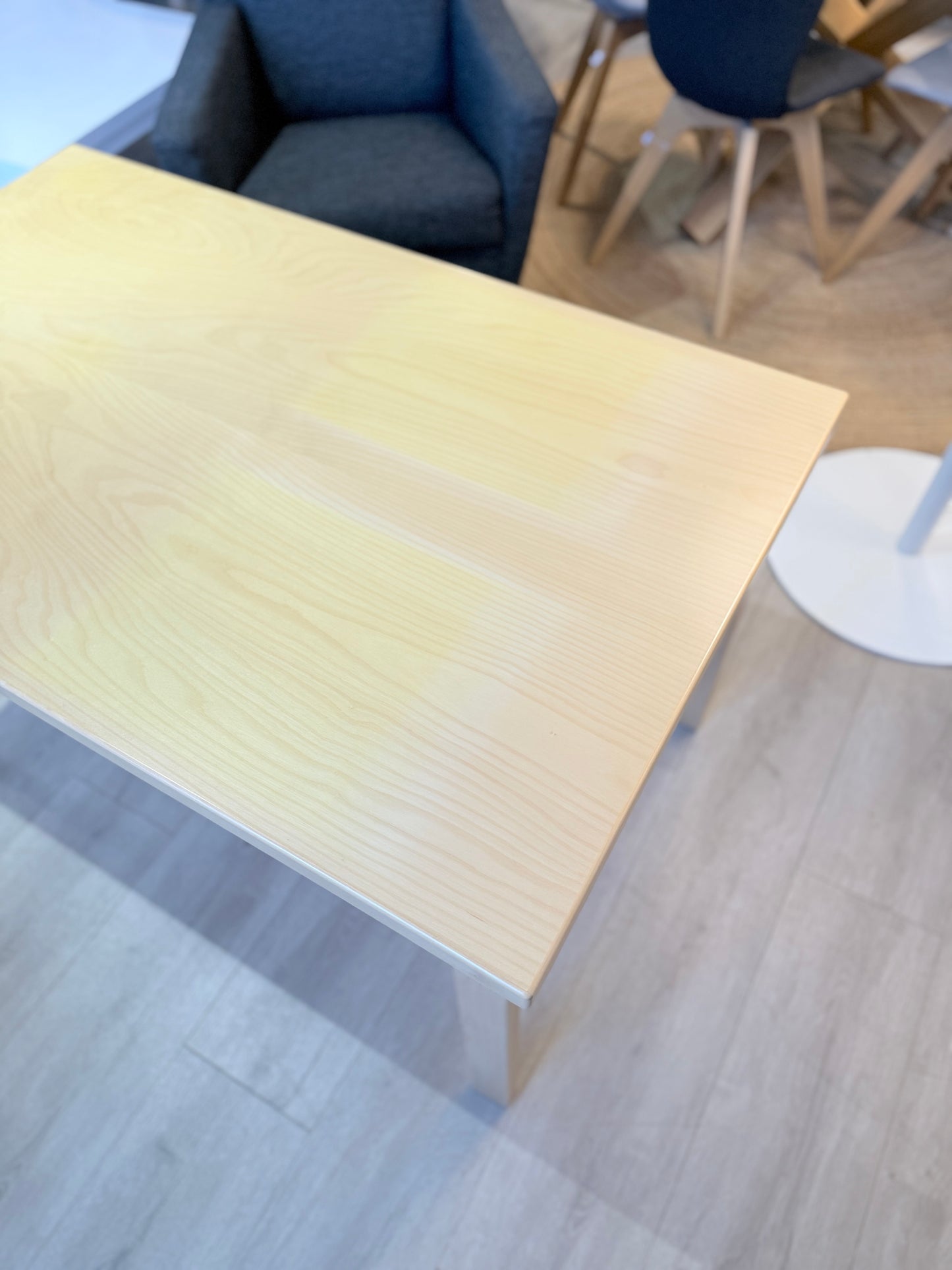 Artek, Aalto pöytä 81B