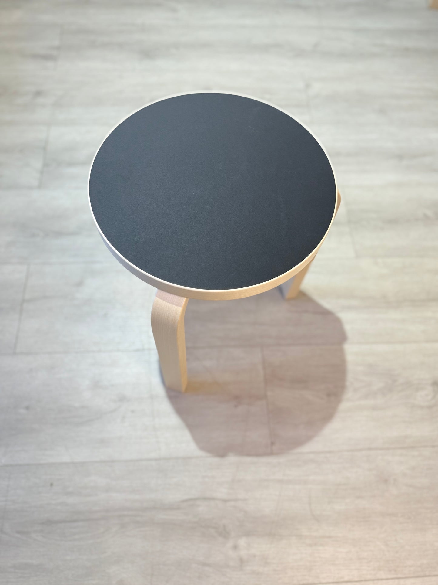 Artek, Aalto jakkara 60
