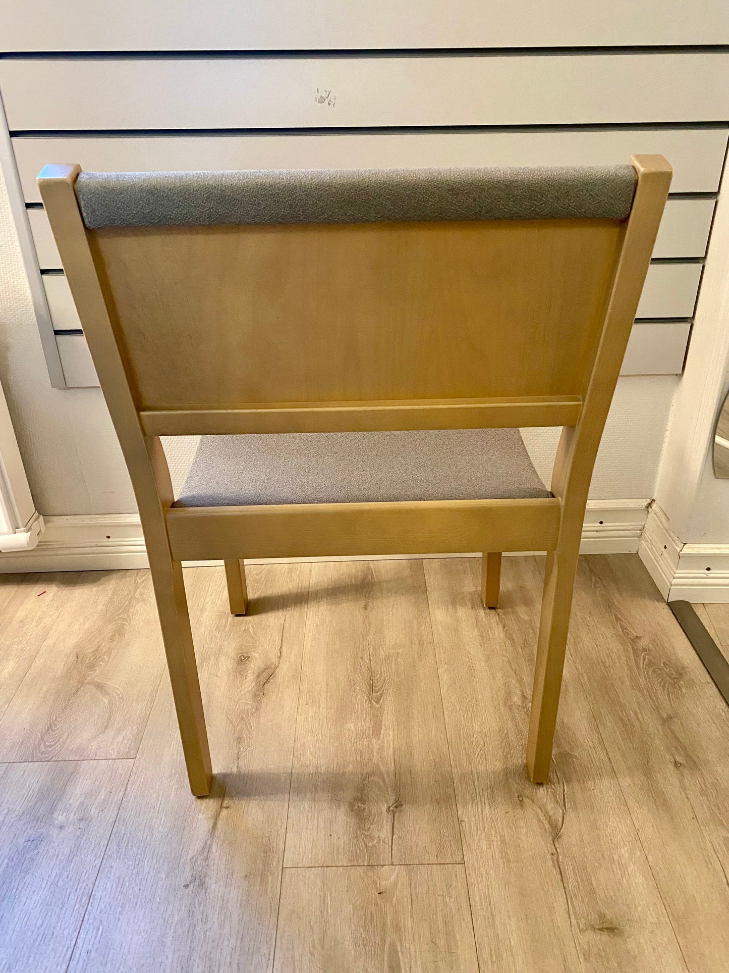 Artek 611 tuoli, 2 kpl