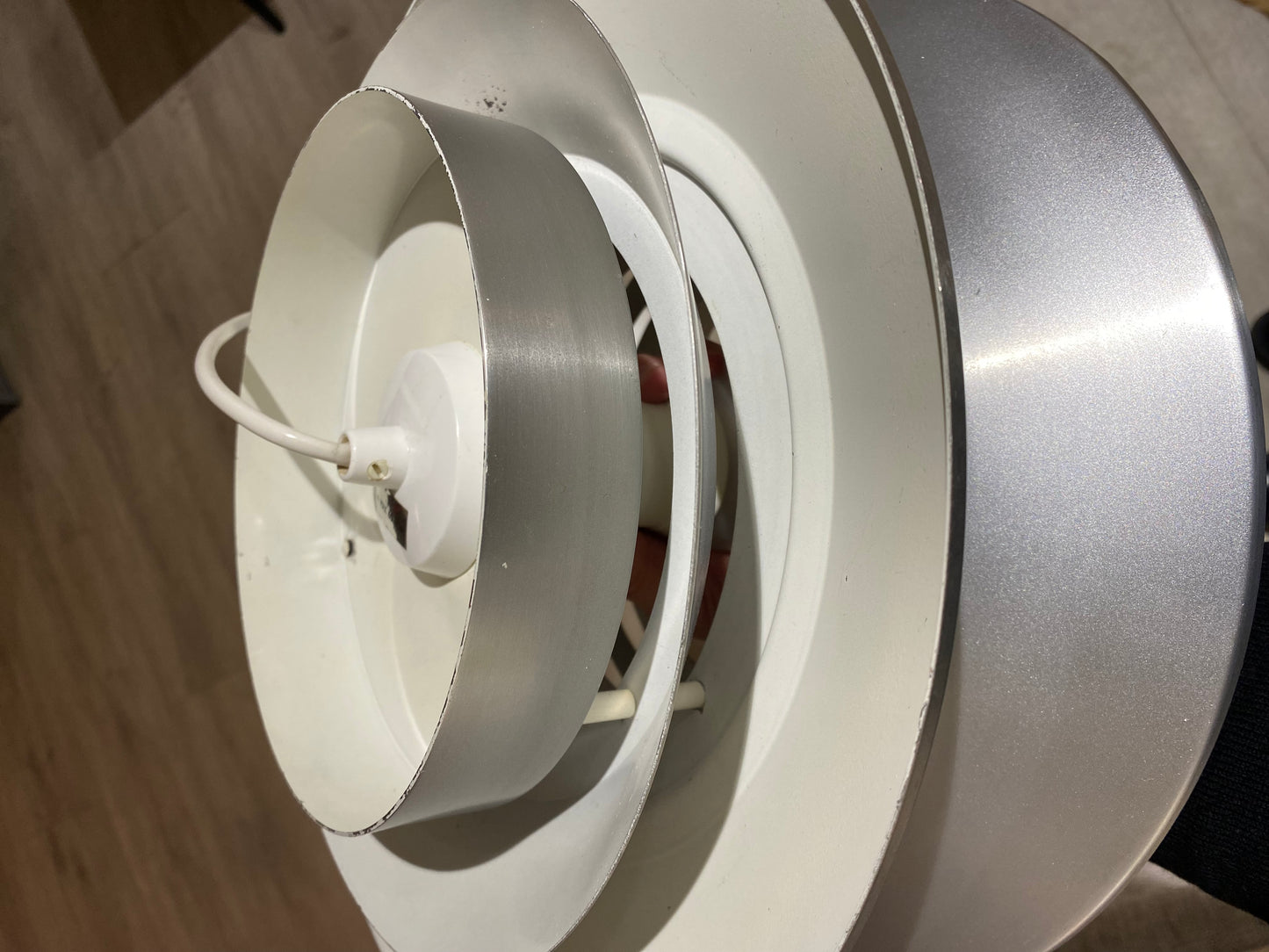 Carl Thore, Trava-kattovalaisin