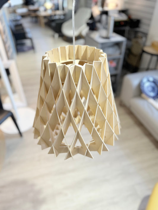 Pilke 36, riippuvalaisin