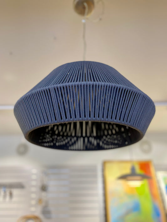 Ole Lighting, Banyo -riippuvalaisin