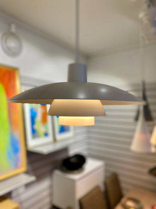 Louis Poulsen, PH 4/3 -riippuvalaisin