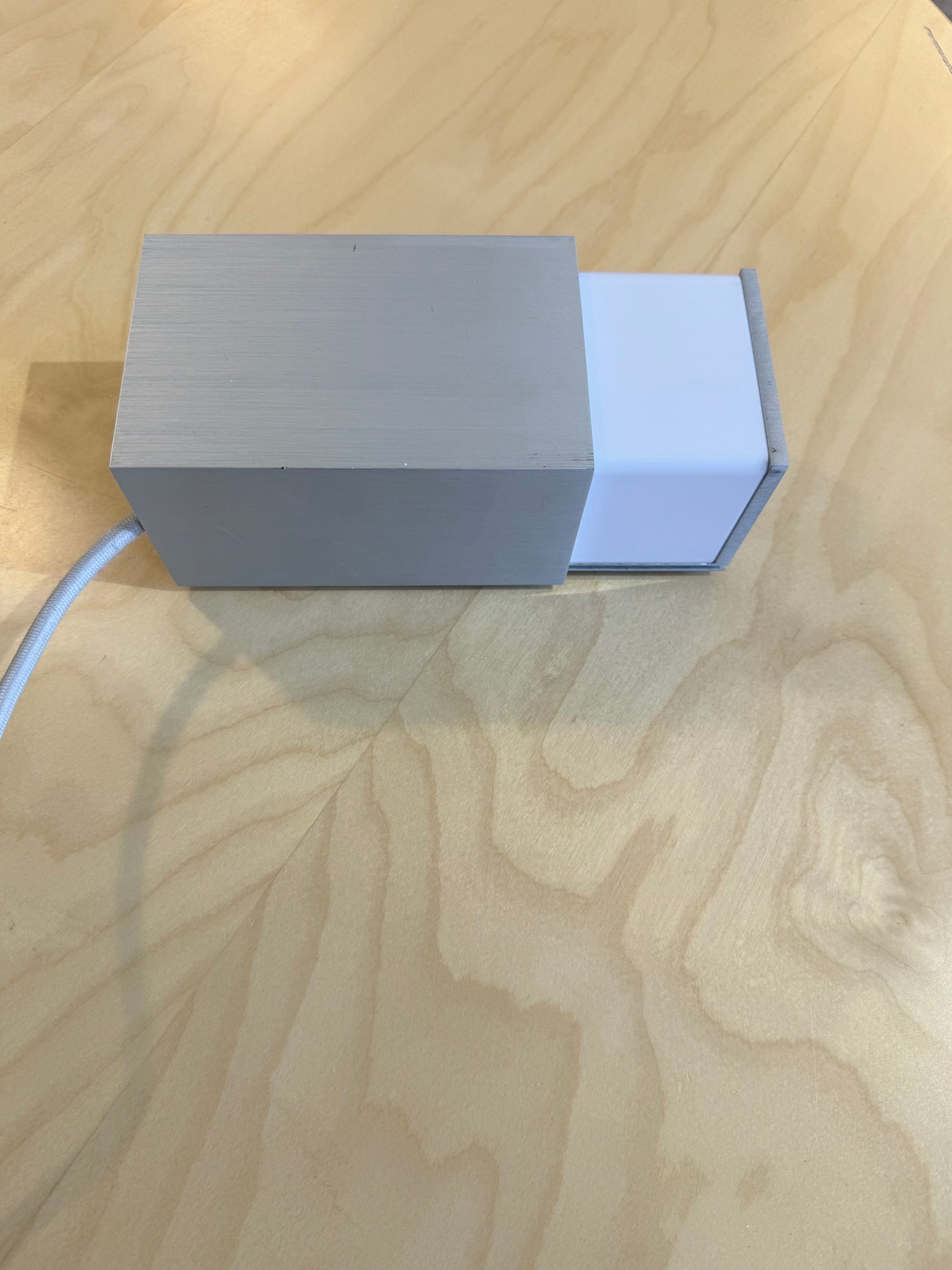 Design House Stockholm, Box Light