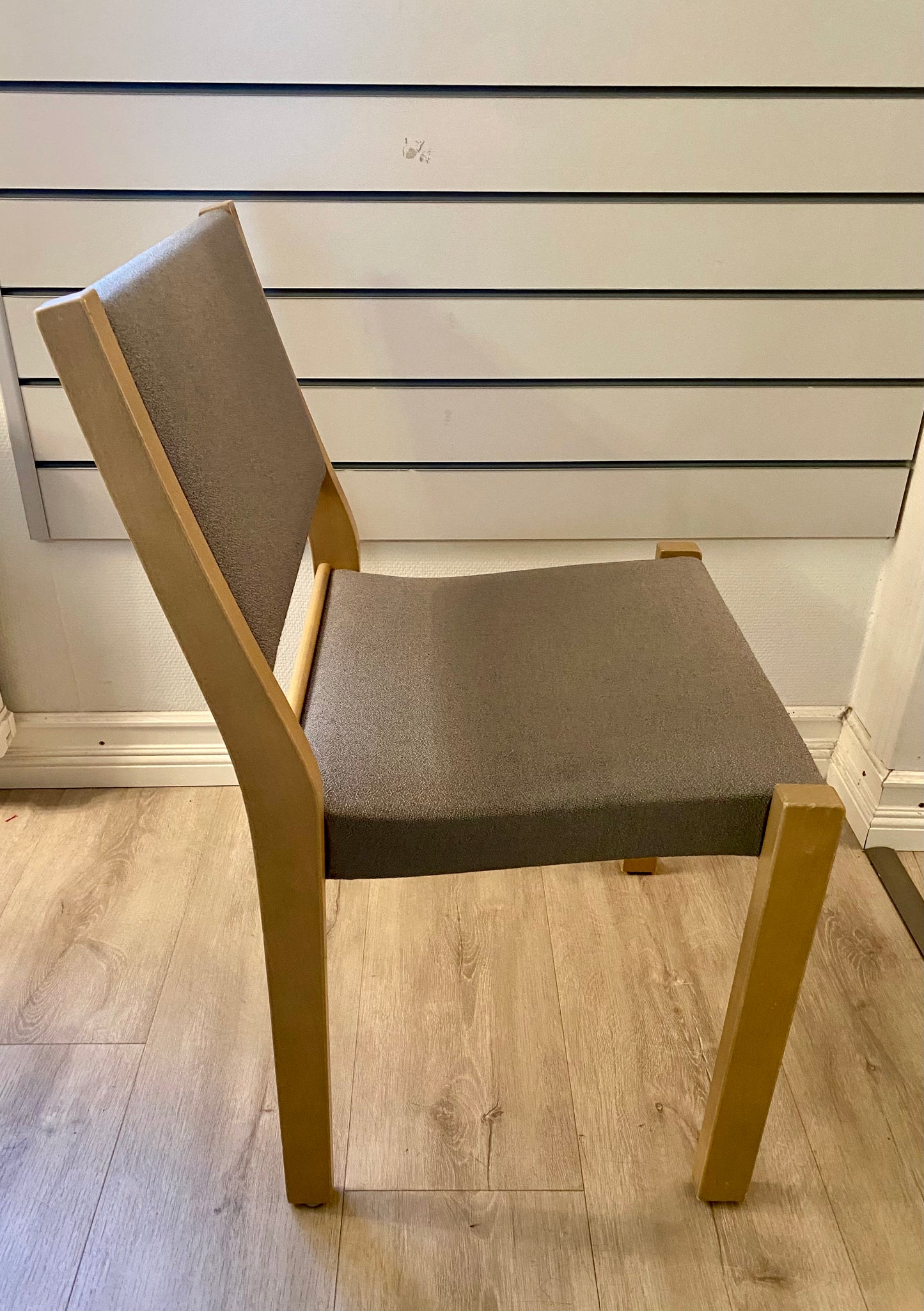 Artek 611 tuoli, 2 kpl