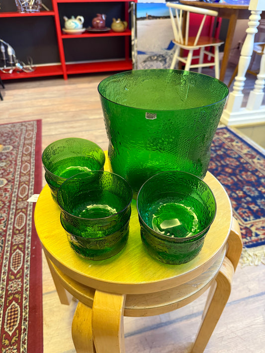 Nuutajärven lasi, Fauna iso malja ja jälkiruokakulhot