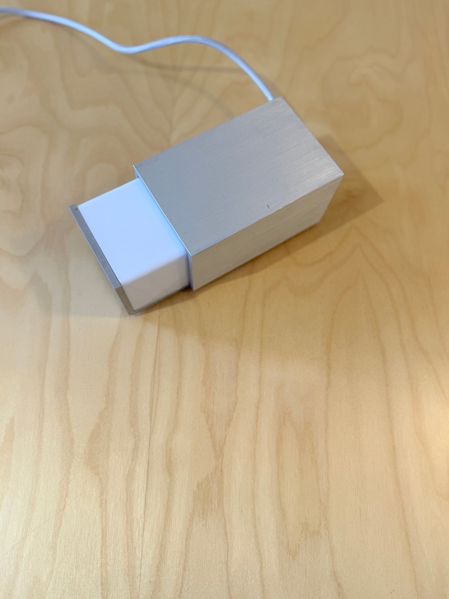 Design House Stockholm, Box Light