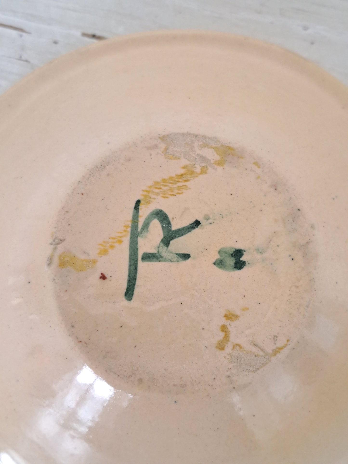 Kupittaan savi, "viilikulho", raidallinen