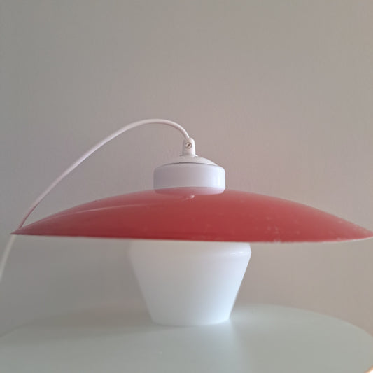 Vintage riippuvalaisin, puna-valkoinen