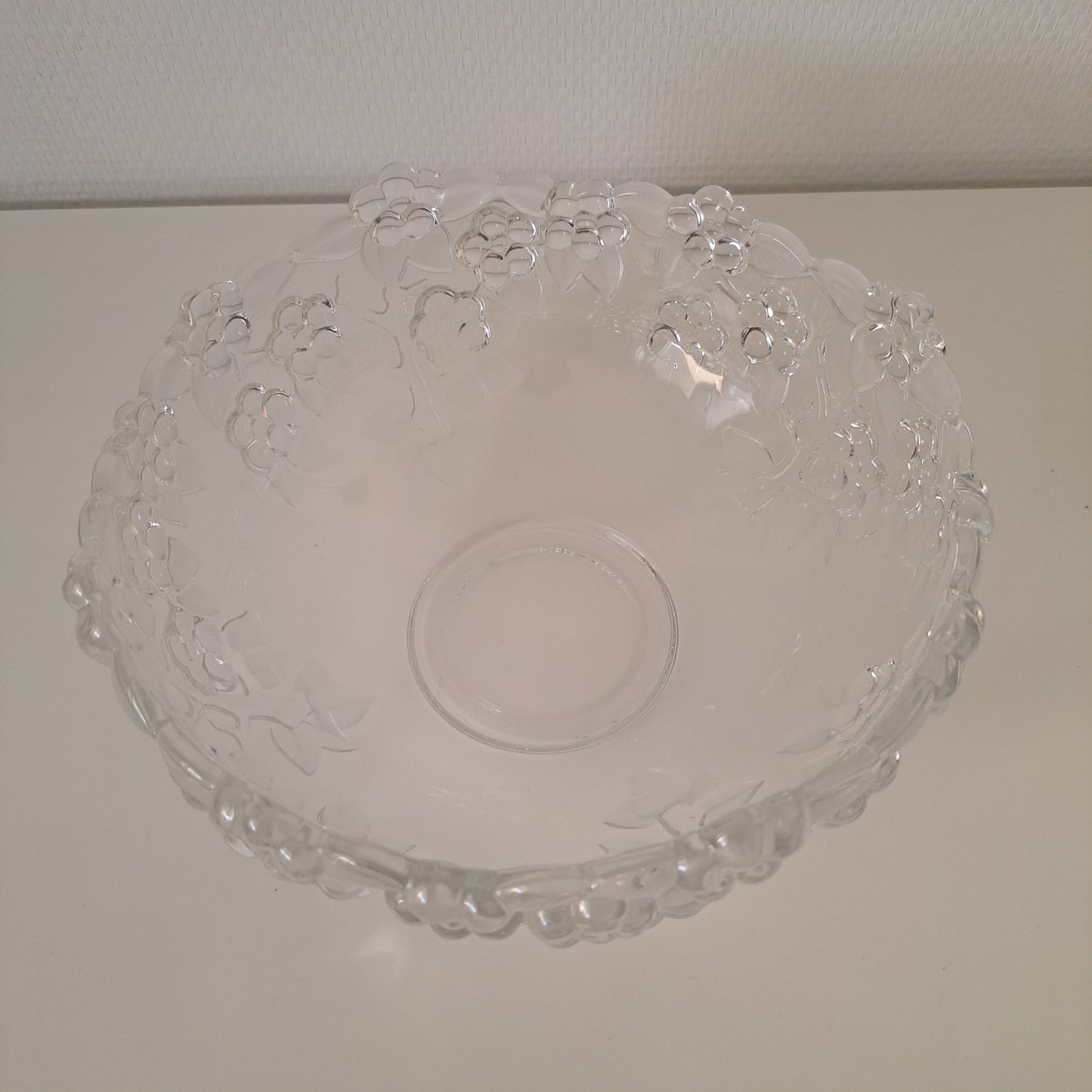 Mikasa Walther Glass, Carmen kulho, L