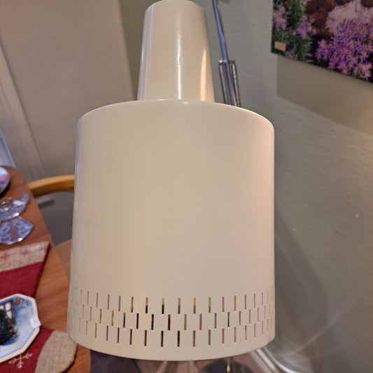 "Studio"- jalkalamppu