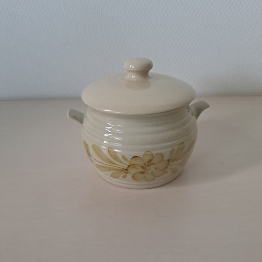 Granit, kannellinen purnukka