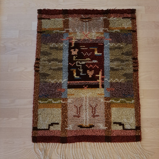 Ryijy, keskikokoinen