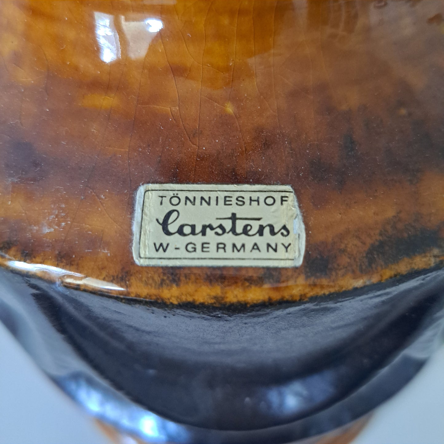 Carstens Thönnieshof, iso lattiavaasi