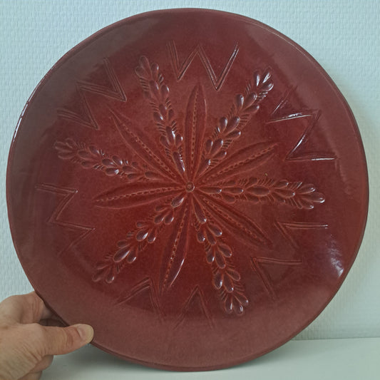 Kera Oy, iso tarjoiluvati