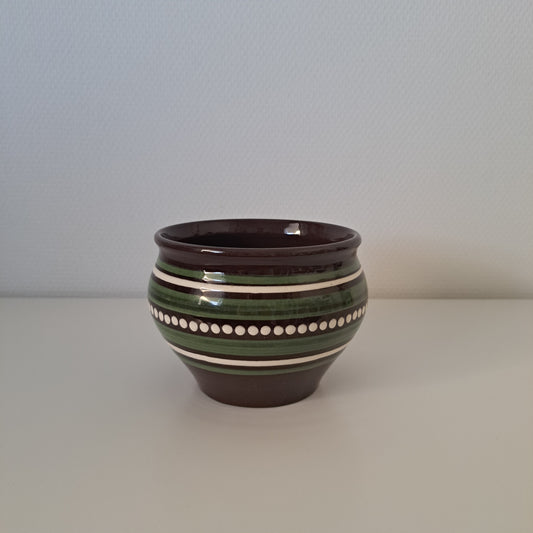 Kupittaan savi, kulho, Karjala