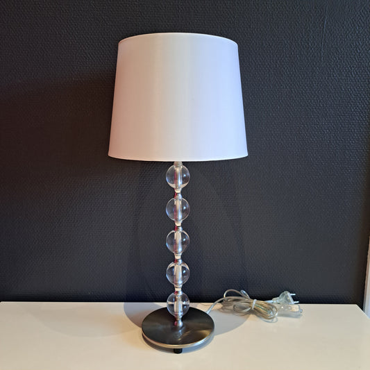 Pentik, Helmiina pöytävalaisin