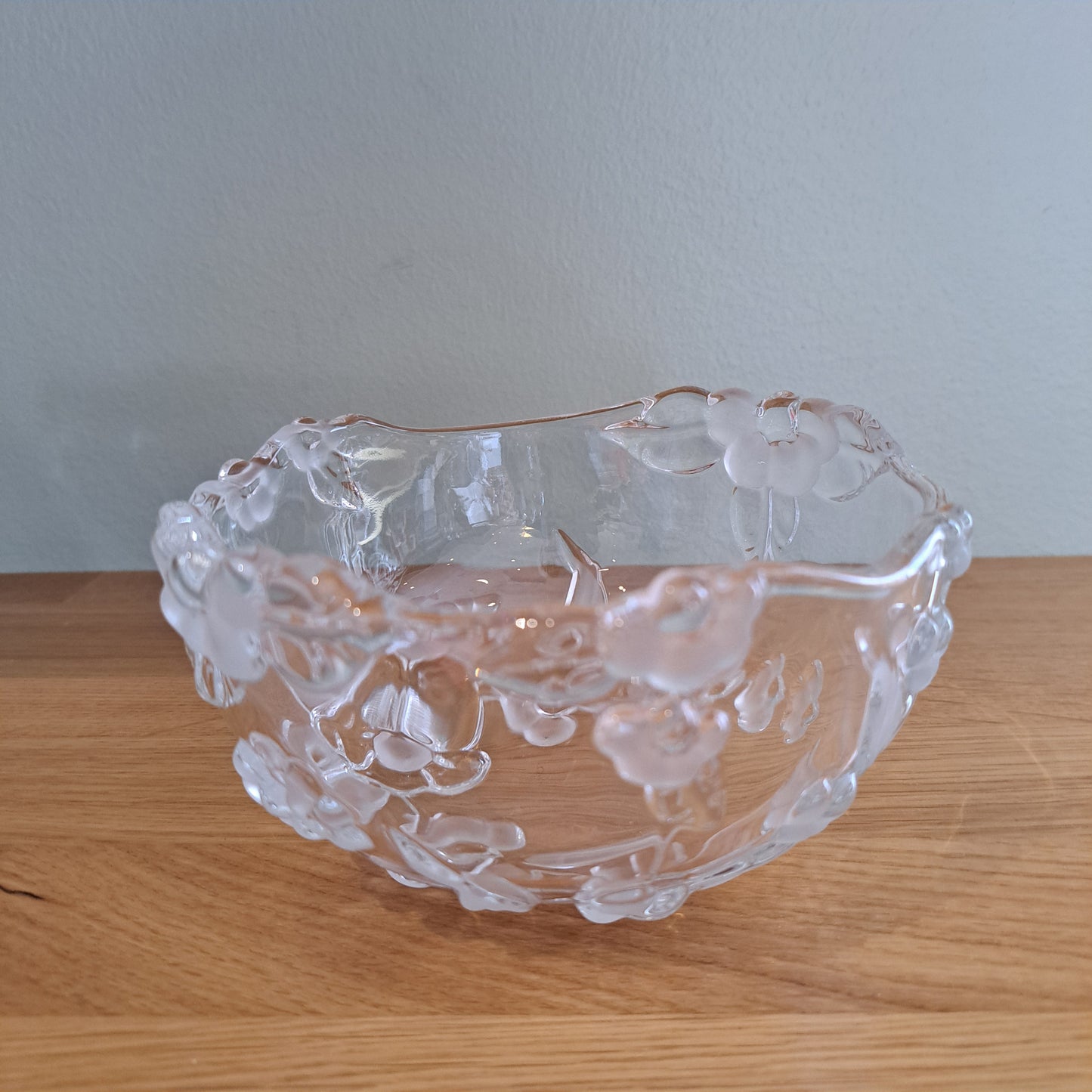 Mikasa Walther Glass, Carmen pienehkö kulho, s