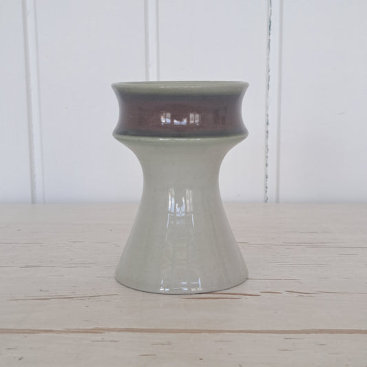 Keraaminen maljakko/kynttiläjalka