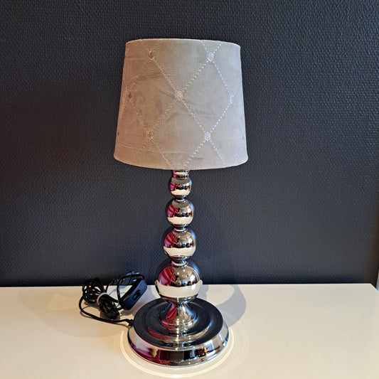 Pentik, pöytävalaisin