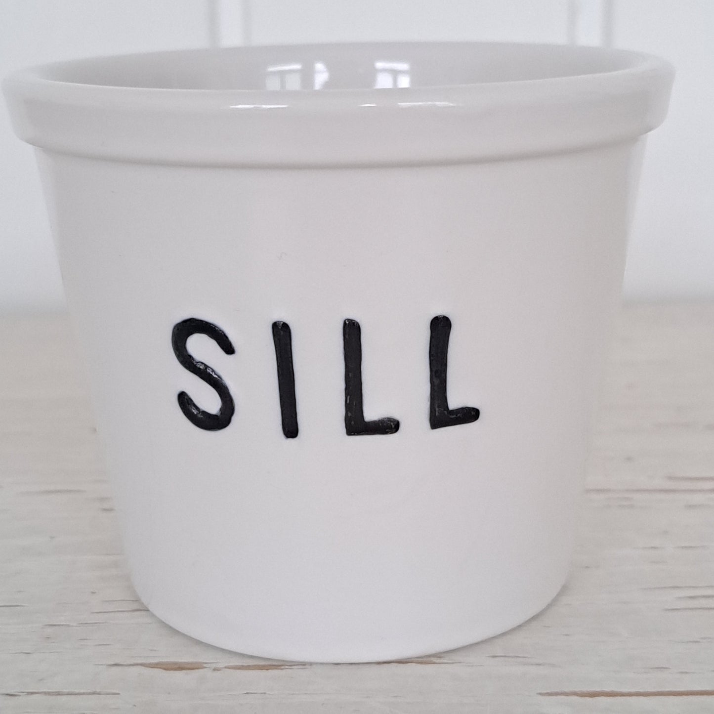 Valkoinen silli-purnukka