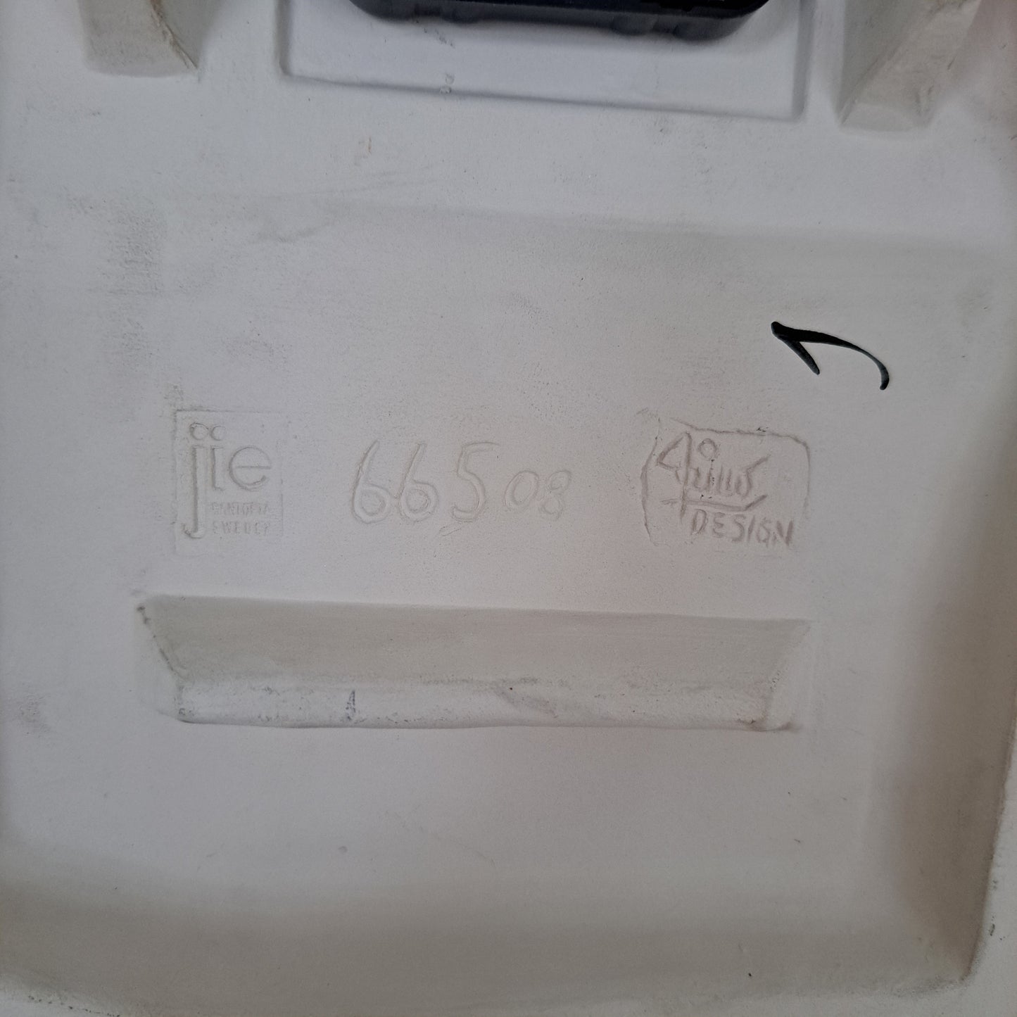 Jie Gantofta, seinäkello