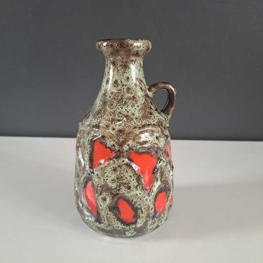 Strehla Keramik, kannu/maljakko, punapilkkuinen