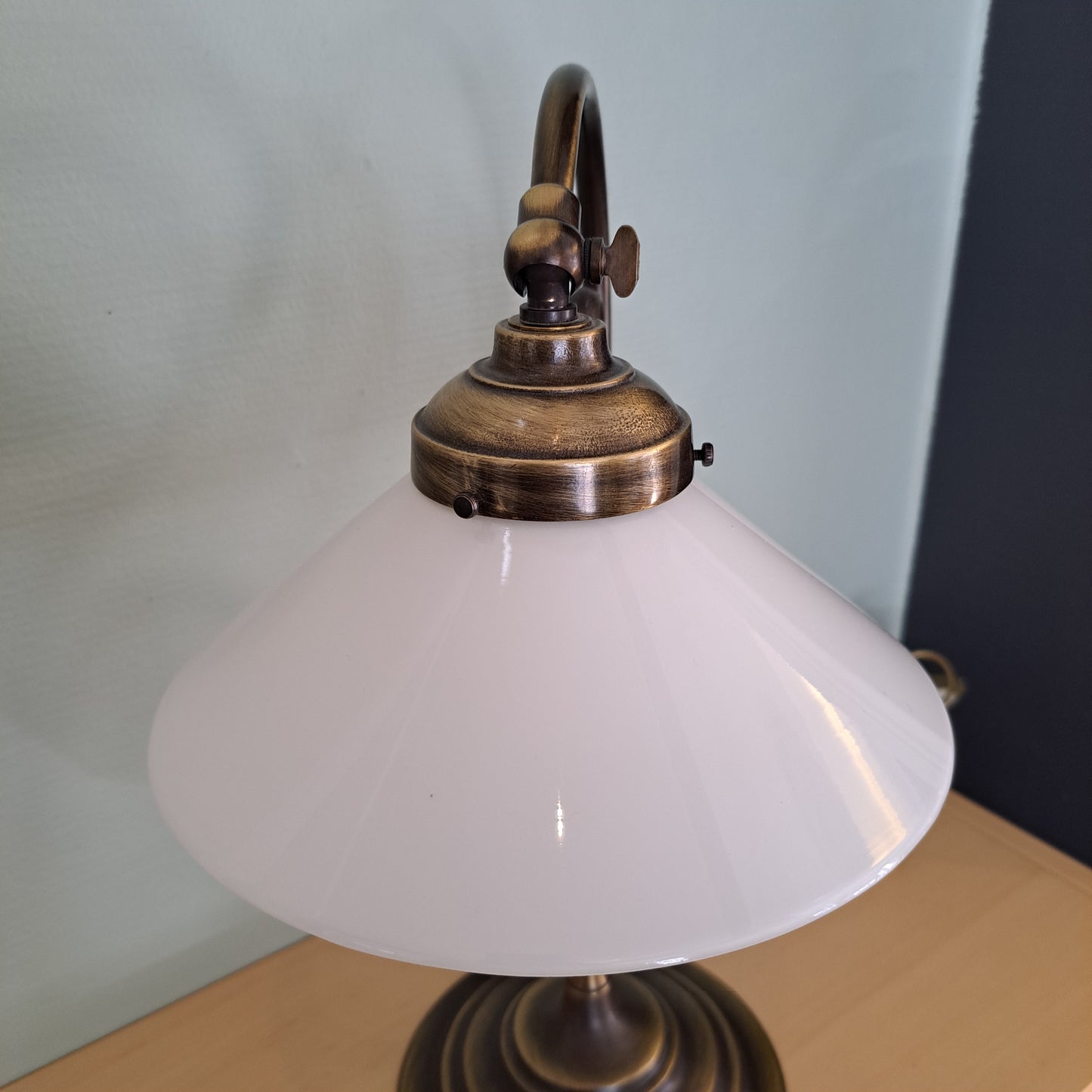 Vintage suutarin valaisin