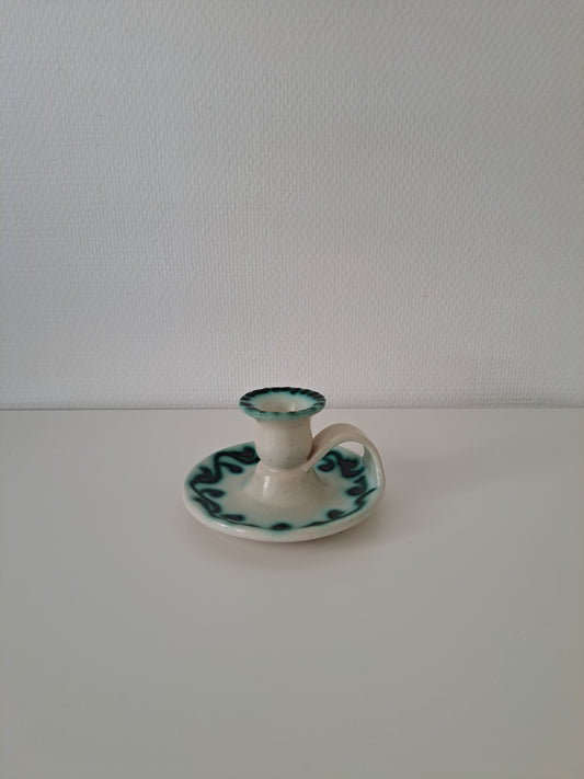 Kupittaan savi, kynttilänjalka, valko-vihreä