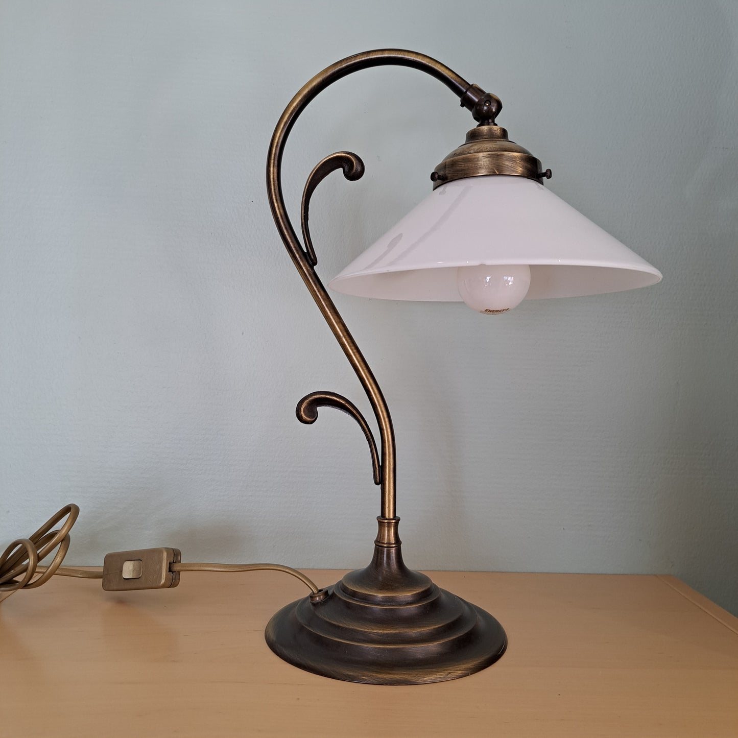Vintage suutarin valaisin