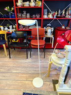 Muuto, "Leaf" lattiavalaisin