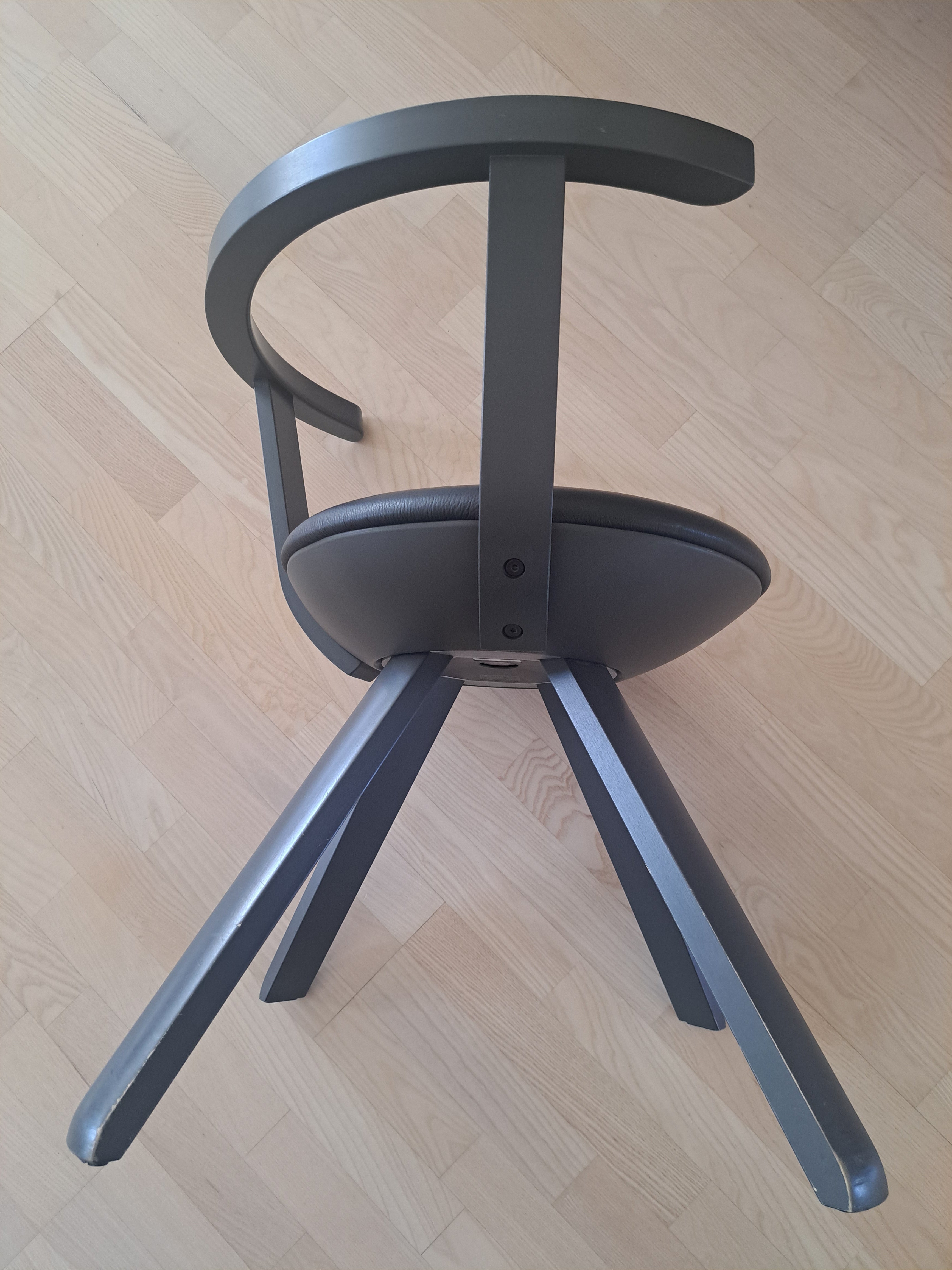 Artek Rival tuoli