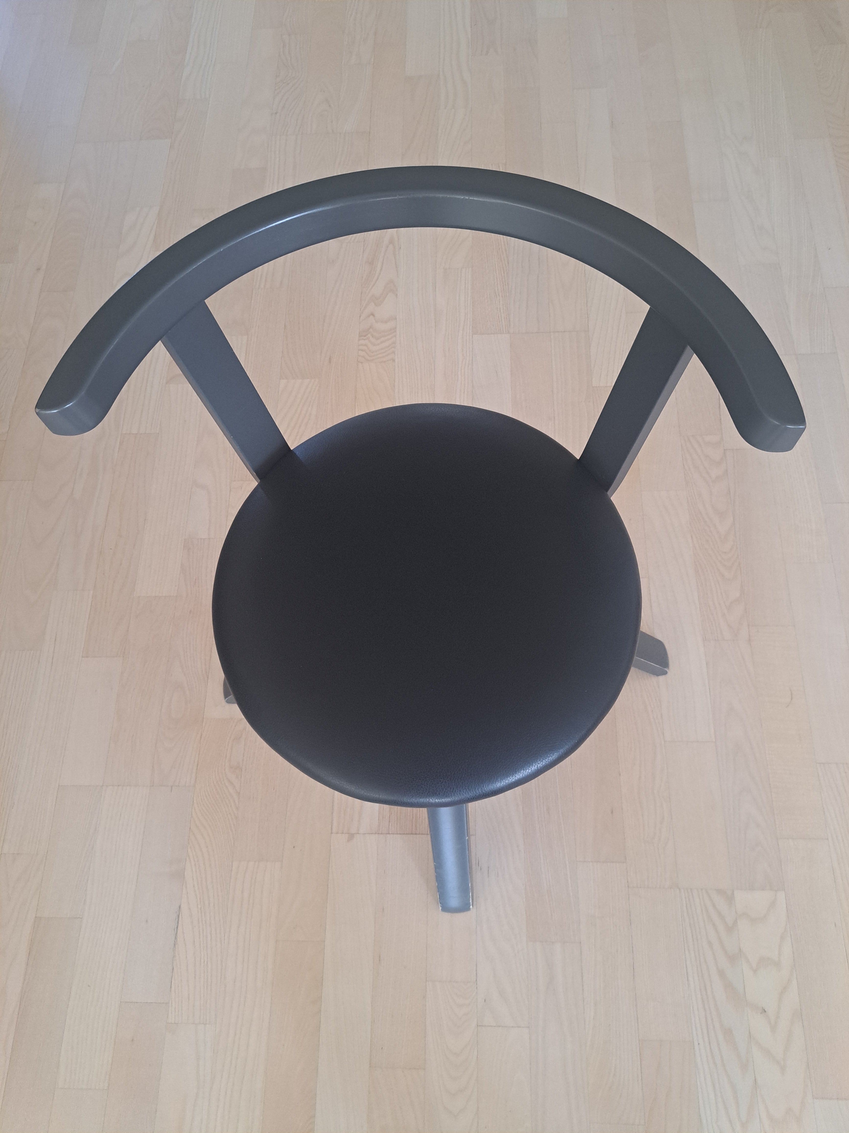 Artek Rival tuoli