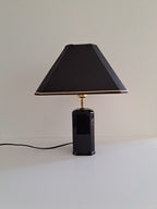 Valaisintukku Products Charmant -pöytävalaisin, musta