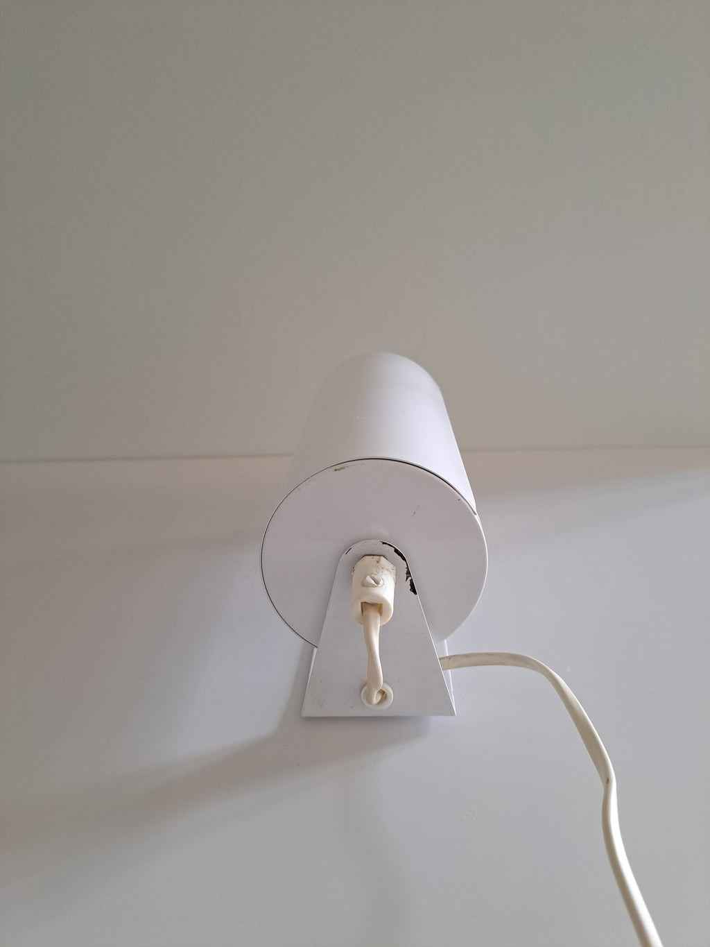 IKEA retro seinävalaisin, valkoinen