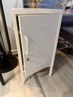 Mustard Made, peltikaappi