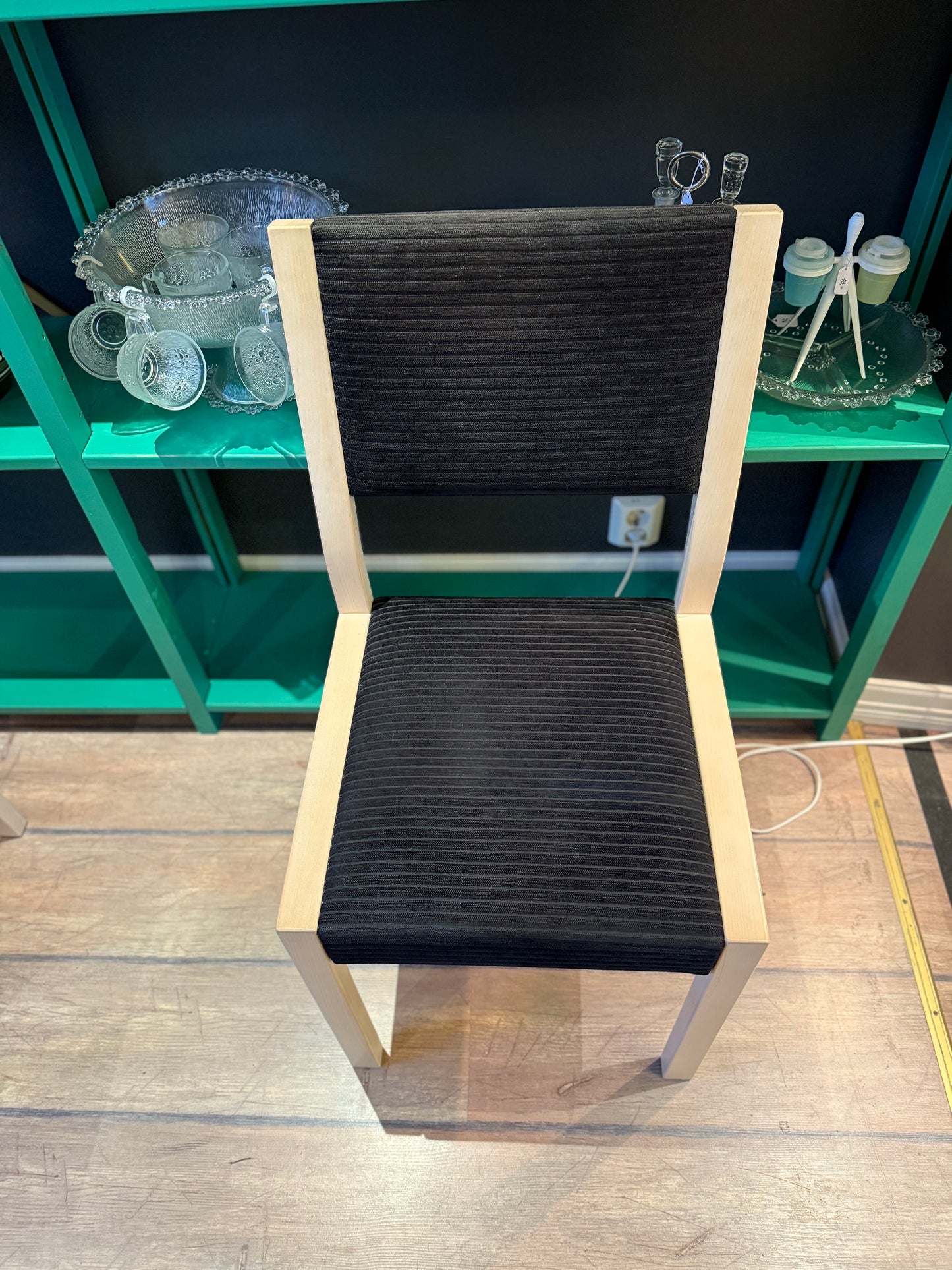 Ruokapöydän tuolit 2kpl