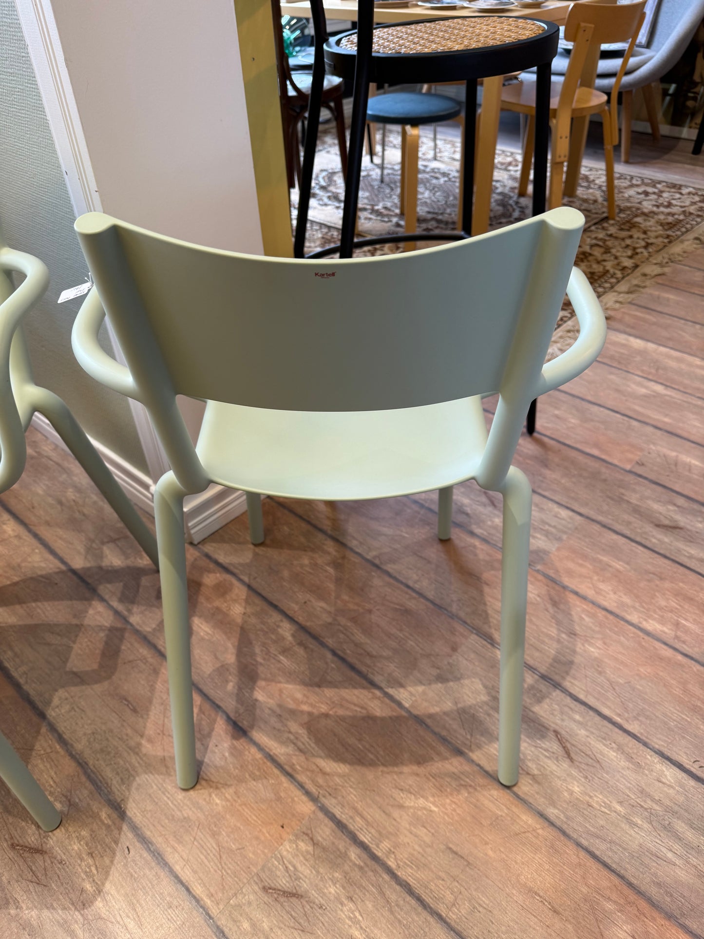 Kartell, Generic A tuoli, pastellivihreä