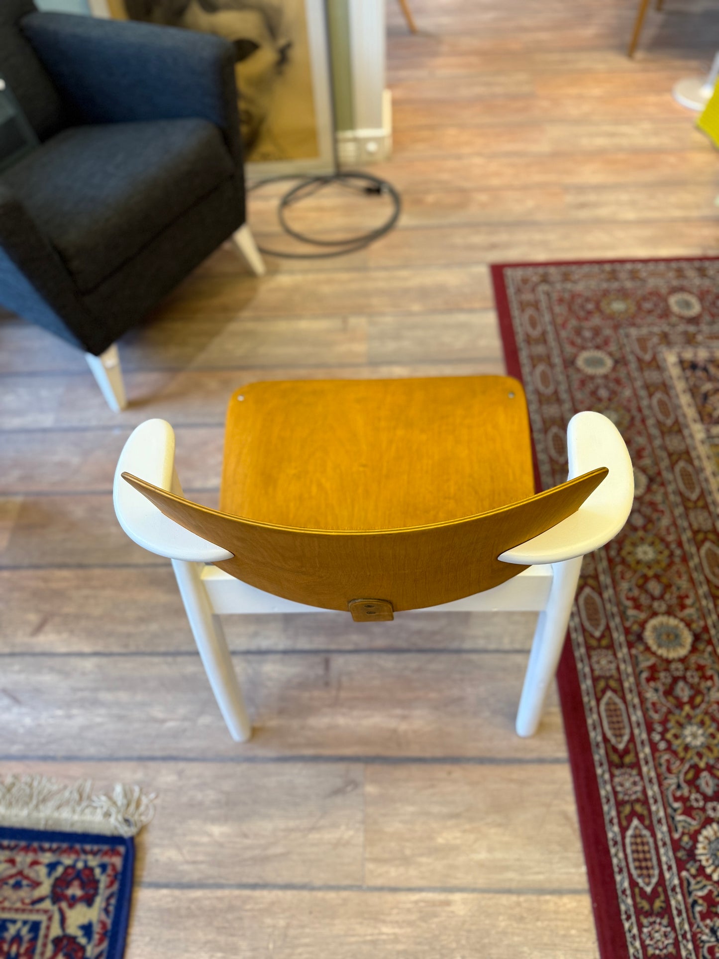 Ilmari Tapiovaara, Domus tuoli