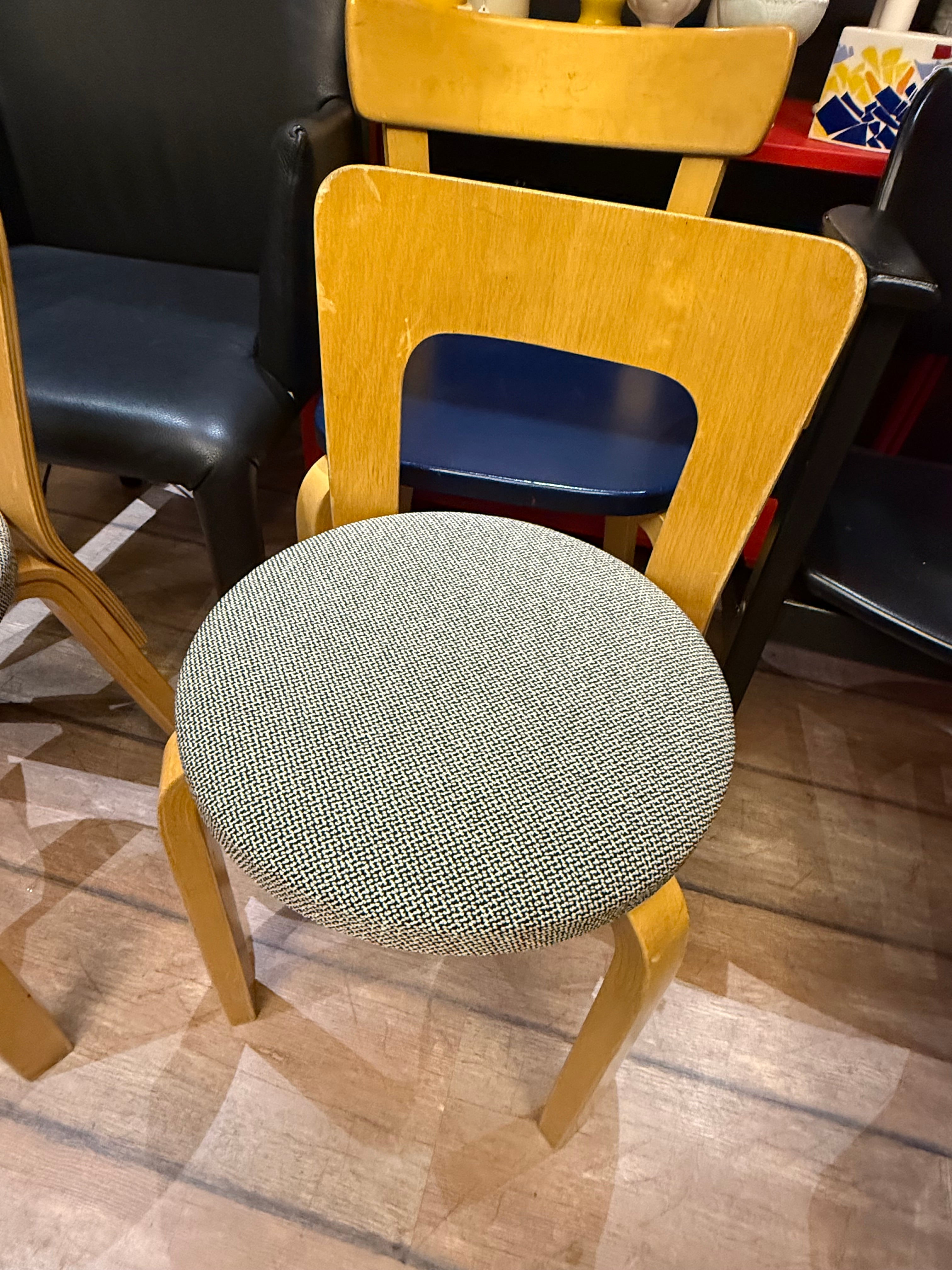 Artek, Aalto tuoli 65, 2 kpl