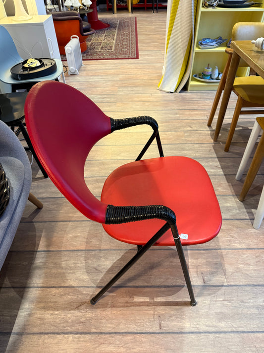 Vintage tuoli, design Maikki Komulainen