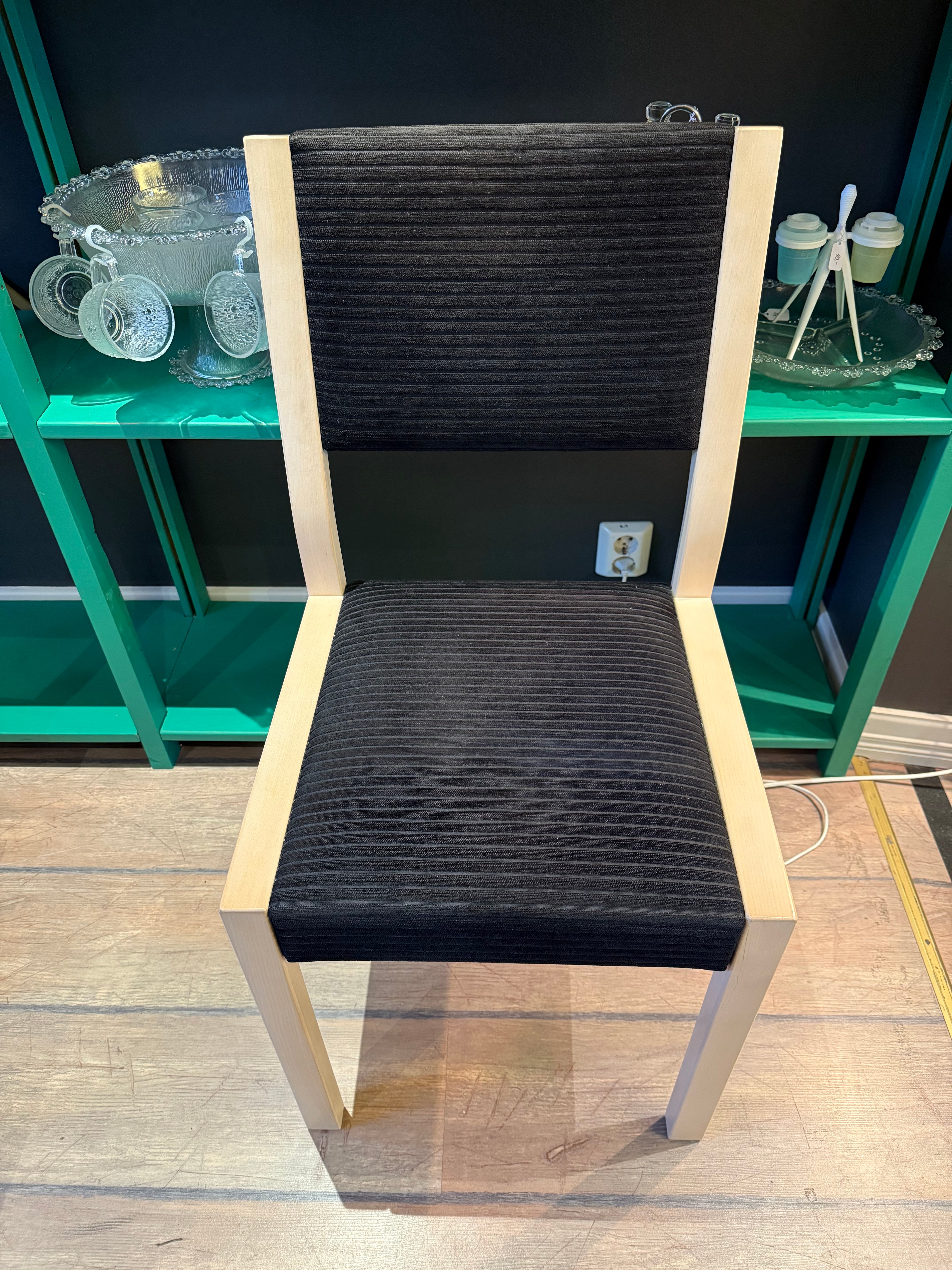 Ruokapöydän tuolit 2kpl