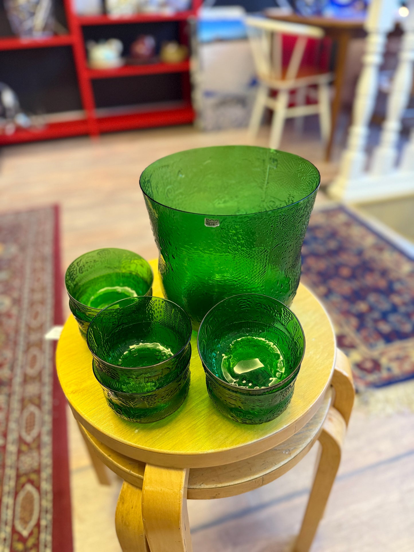 Nuutajärven lasi, Fauna iso malja ja jälkiruokakulhot