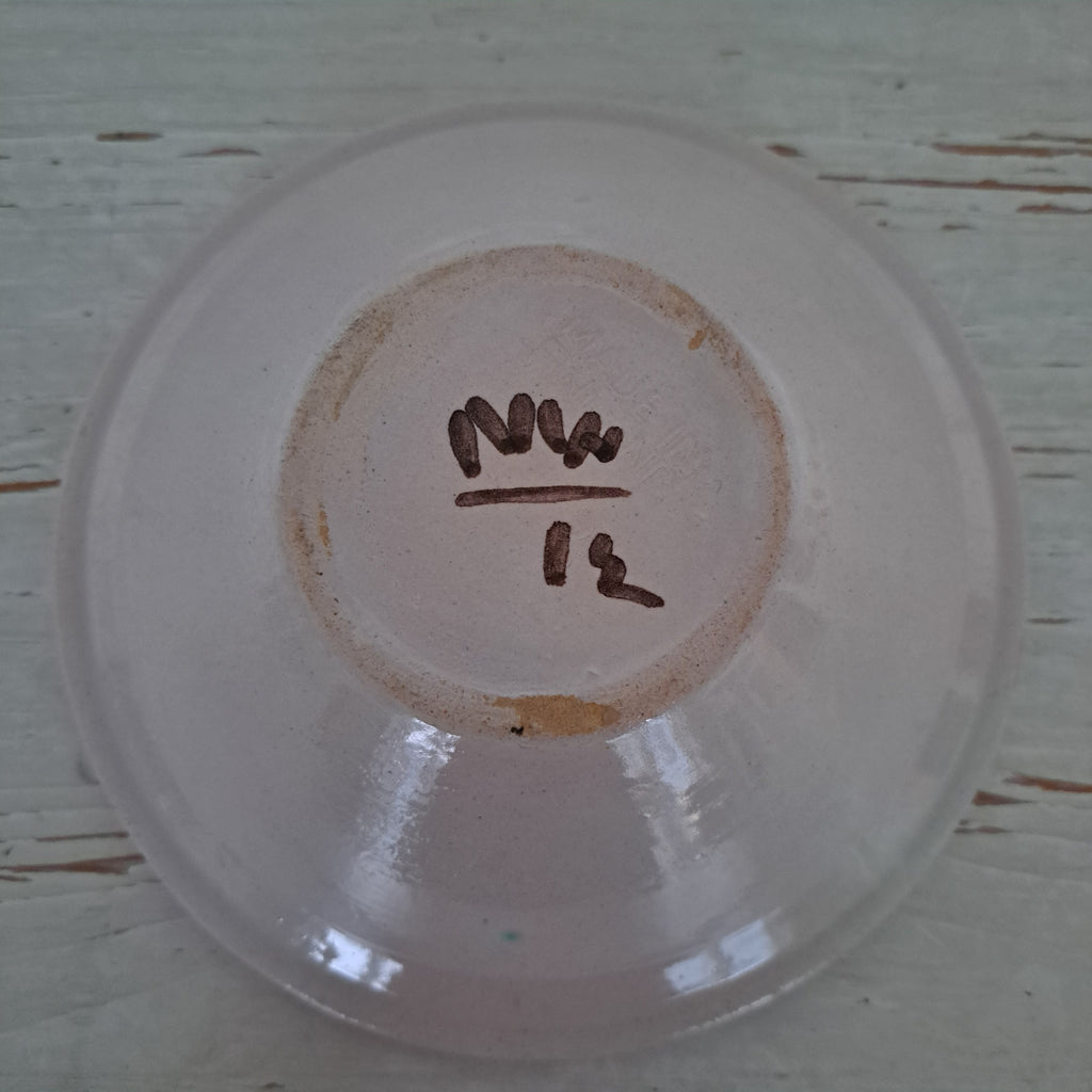 Kupittaan savi, "viilikulho", pastellisävy